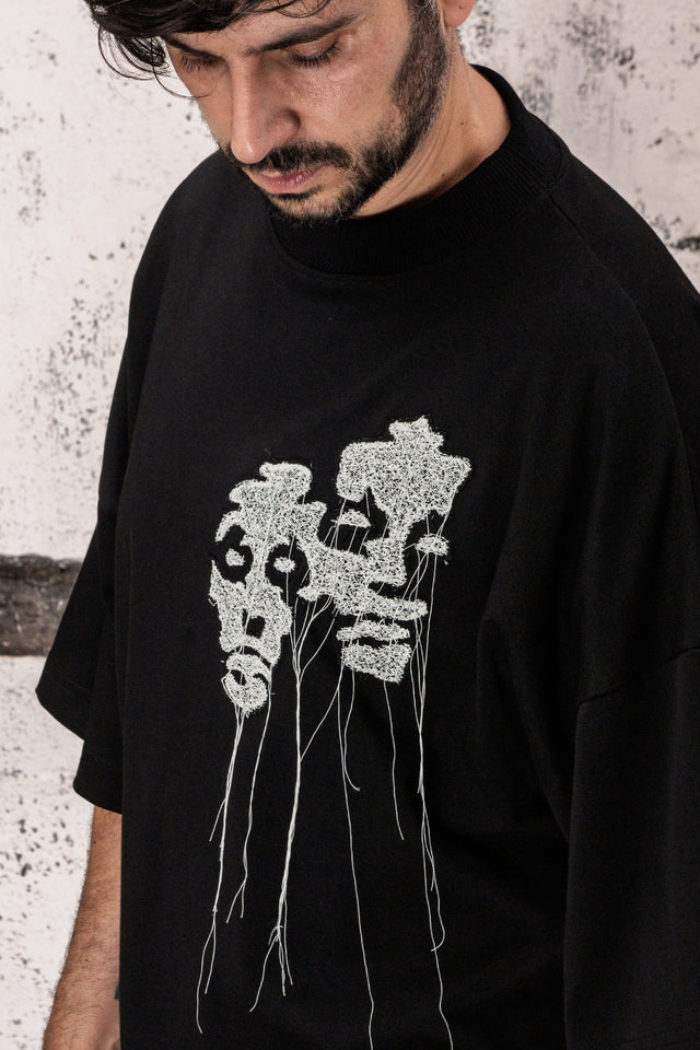 PRESENCE T-SHIRT