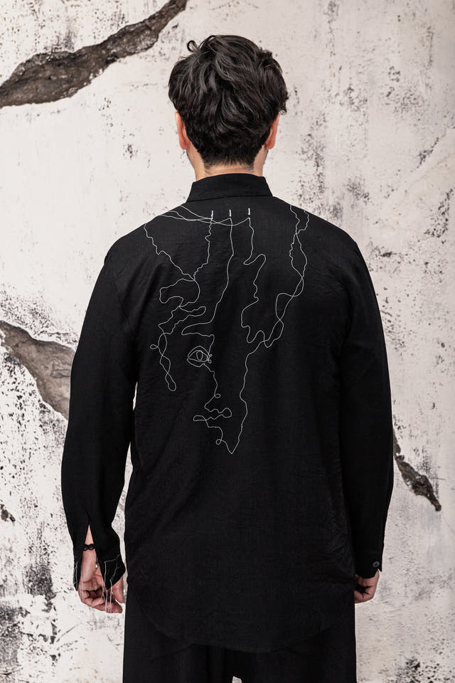 Wicked33 Silhouette oversized shirt, continuous-line embroidery, abstract portraits