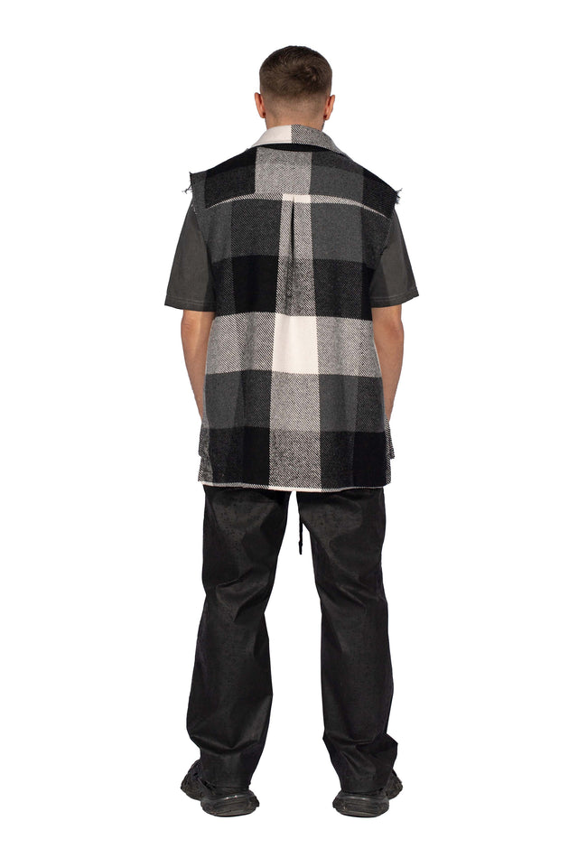 STRAY VEST