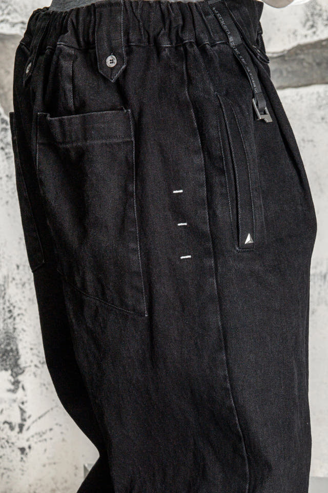 BUCKLE JEANS