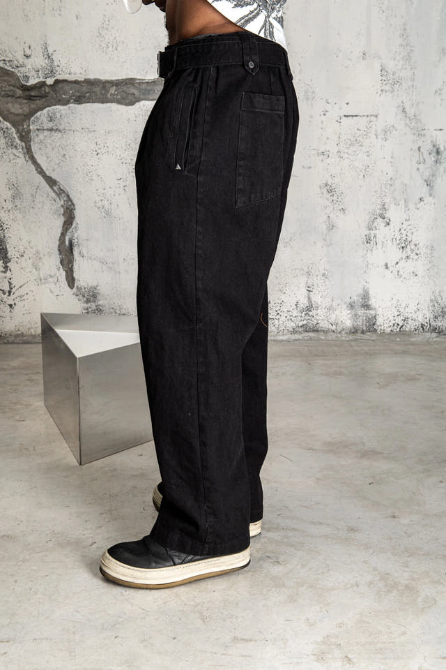 BUCKLE JEANS