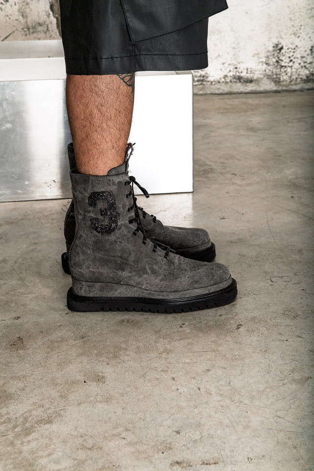Grey boots