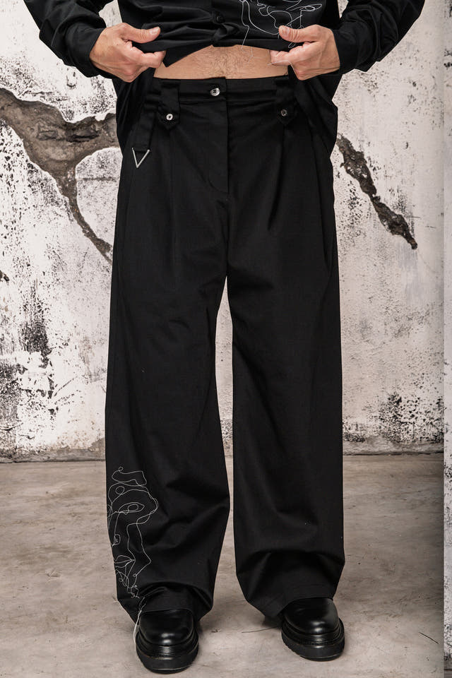 Wicked33 Ghost streetwear pants, continuous-line embroidered portrait