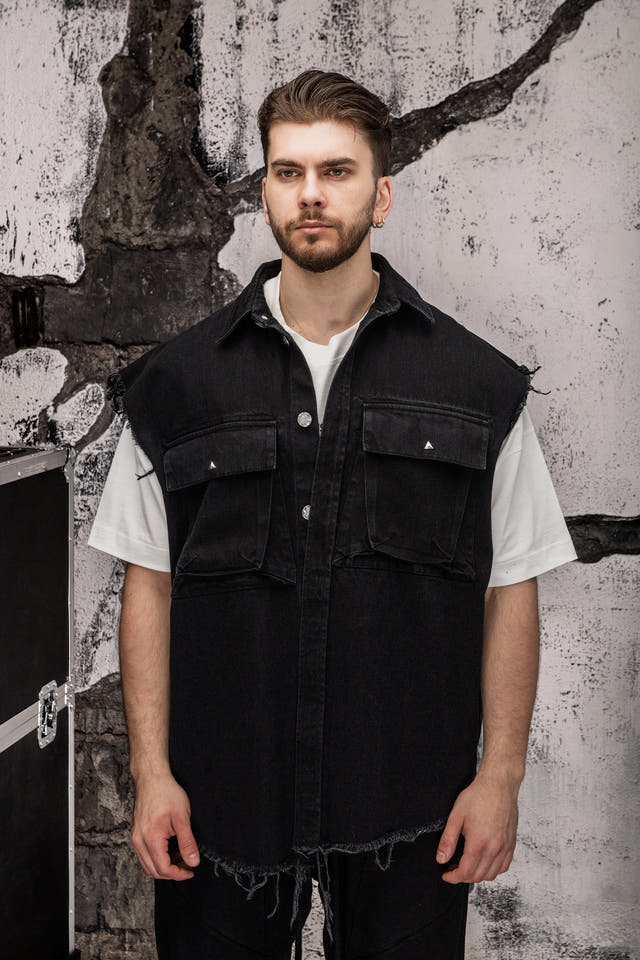 Wicked33 Raven streetwear vest in washed black