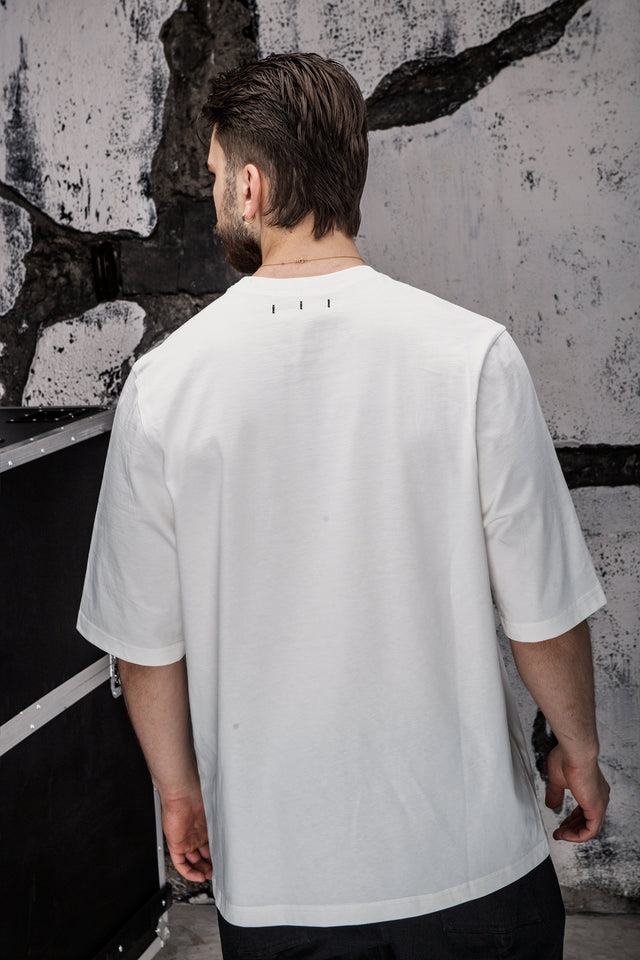 SPIKE T-SHIRT