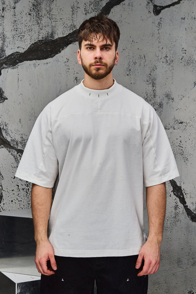 Wicked33 Guardian oversized t-shirt, large doberman print on the back