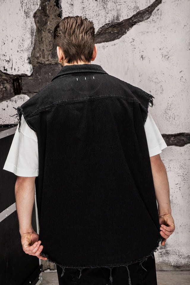 Wicked33 Raven streetwear vest in washed black