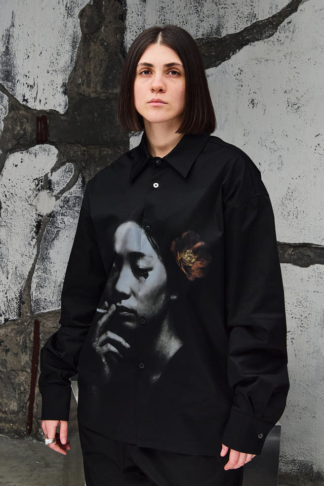 Wicked33 Velvet Ash oversized shirt in black with grey and sepia print, large vintage-inspired print with expressive detailing