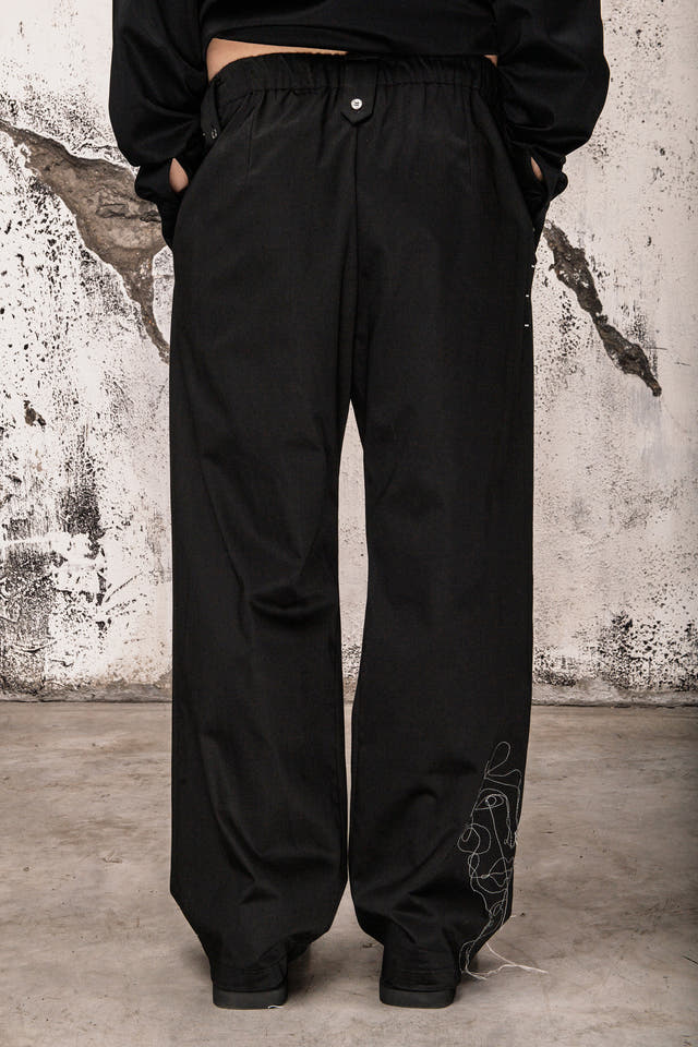 Wicked33 Ghost streetwear pants, continuous-line embroidered portrait