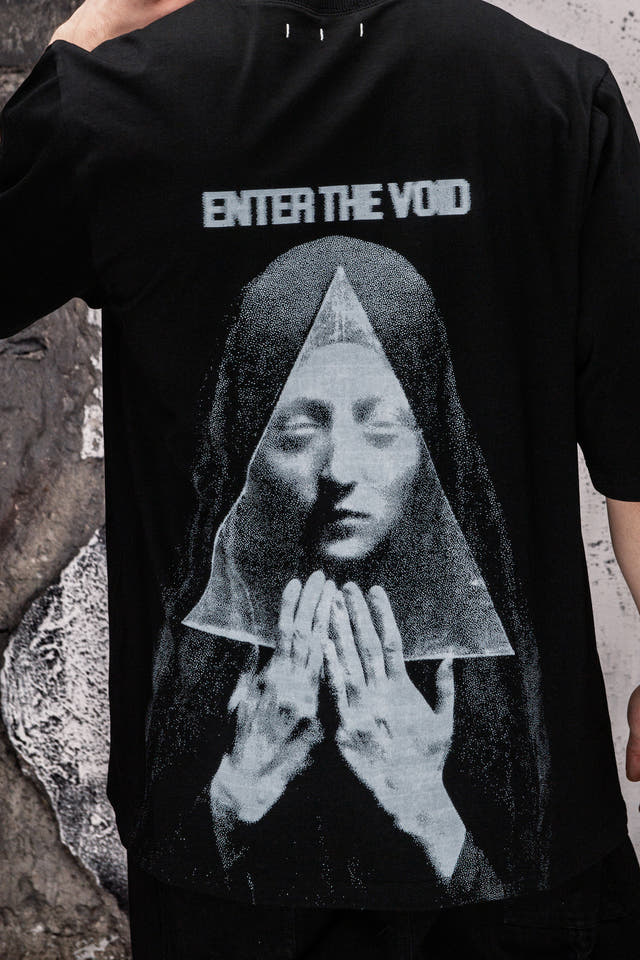 Wicked33 Hollow oversized t-shirt in black, oversized back print, halftone technique
