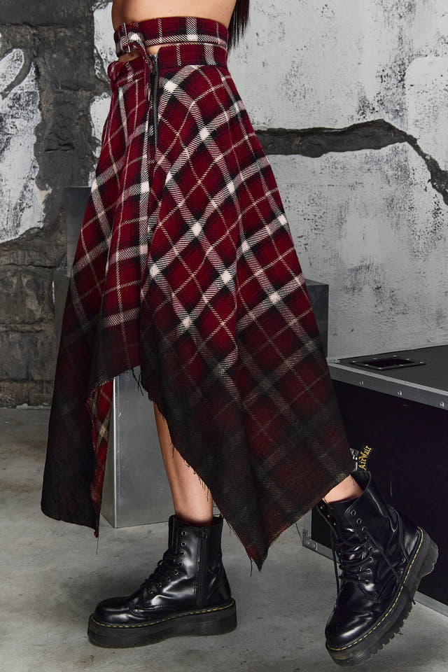 Wicked33 Drift skirt in red / black