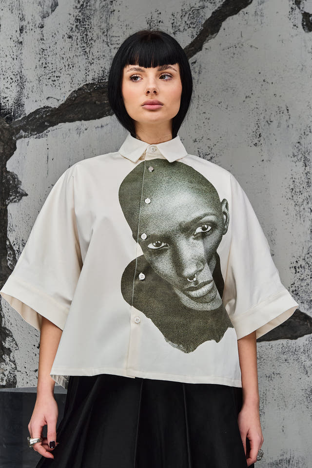 Wicked33 Stare oversized shirt in ecru (off-white), large dark green portrait graphic print on chest
