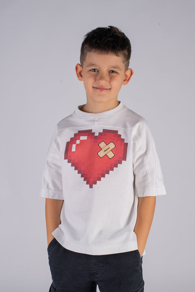 Wicked33 Pixel Love oversized t-shirt in off-white, front digital heart graphic artwork