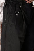 Wicked33 Ghost streetwear pants, continuous-line embroidered portrait