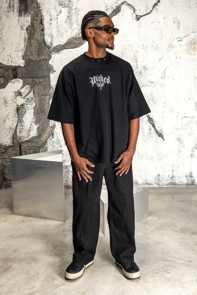 MOTH T-SHIRT